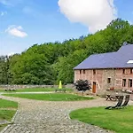 In Ferme De Leuze Nabij Durbuy, Eigen Laadpalen