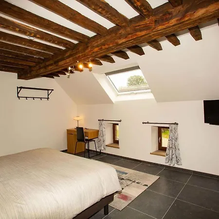In Ferme De Leuze Nabij Durbuy, Eigen Laadpalen Bed & Breakfast Somme-Leuze