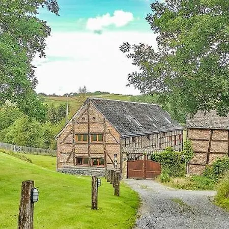 In Ferme De Leuze Nabij Durbuy, Eigen Laadpalen *
